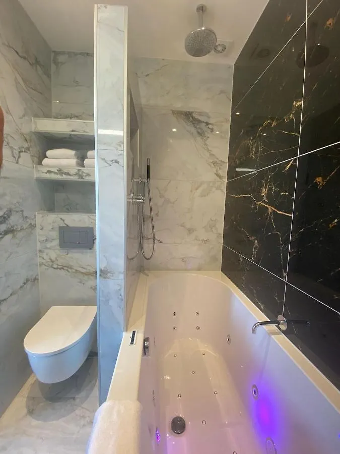 Alp Hotel Amsterdam