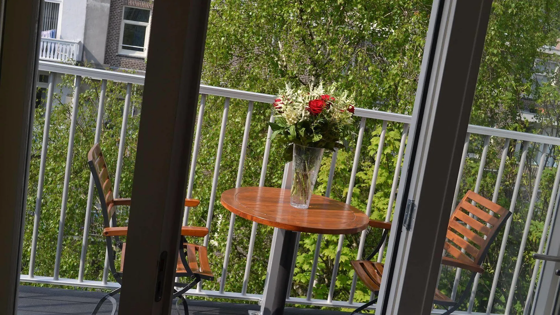 **  Alp Hotel Amsterdam Holland
