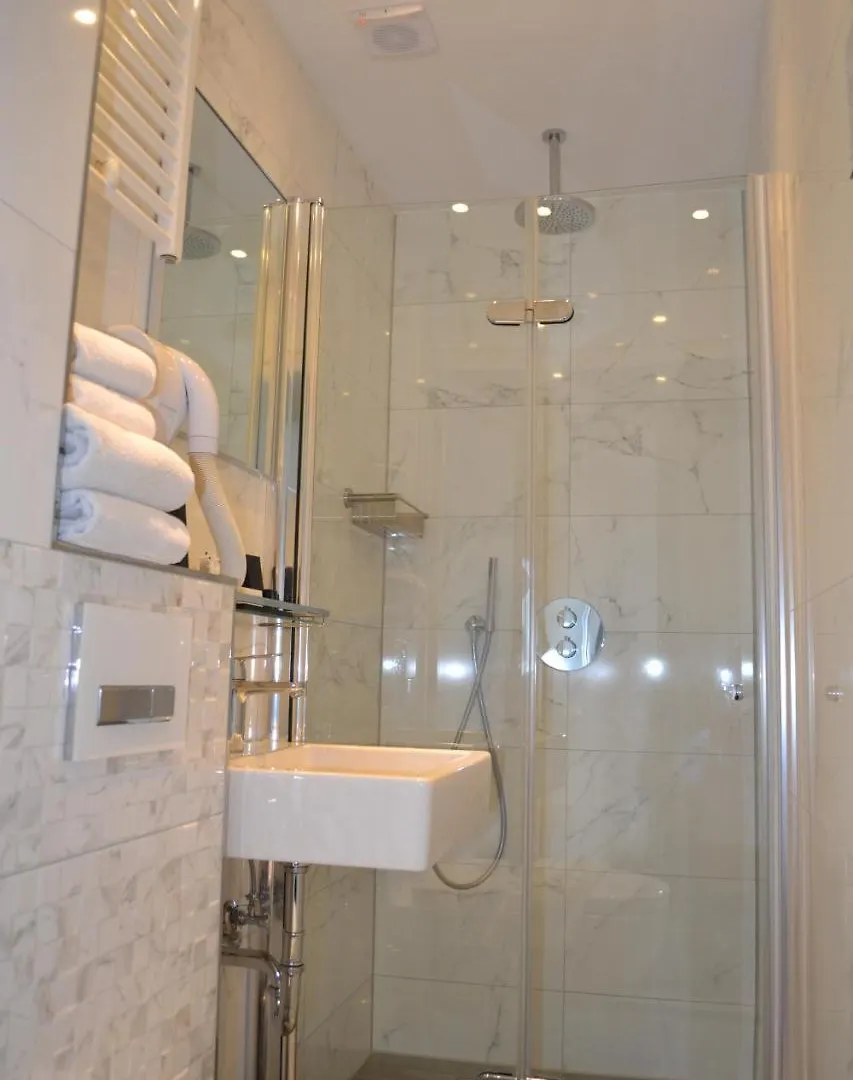 Alp Hotel Amsterdam